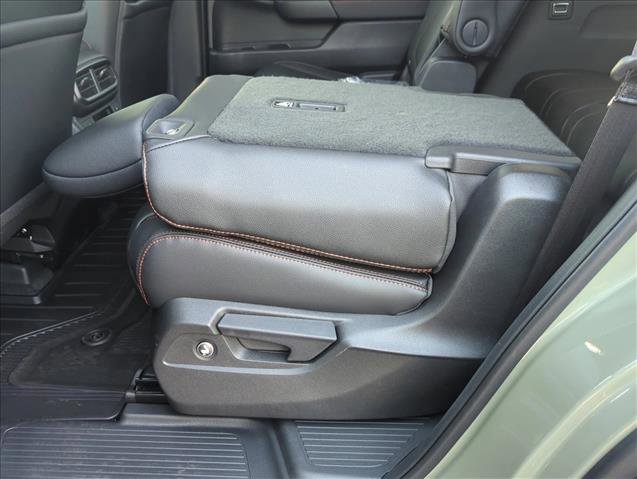 New 2026 Honda Pilot TrailSport image 4