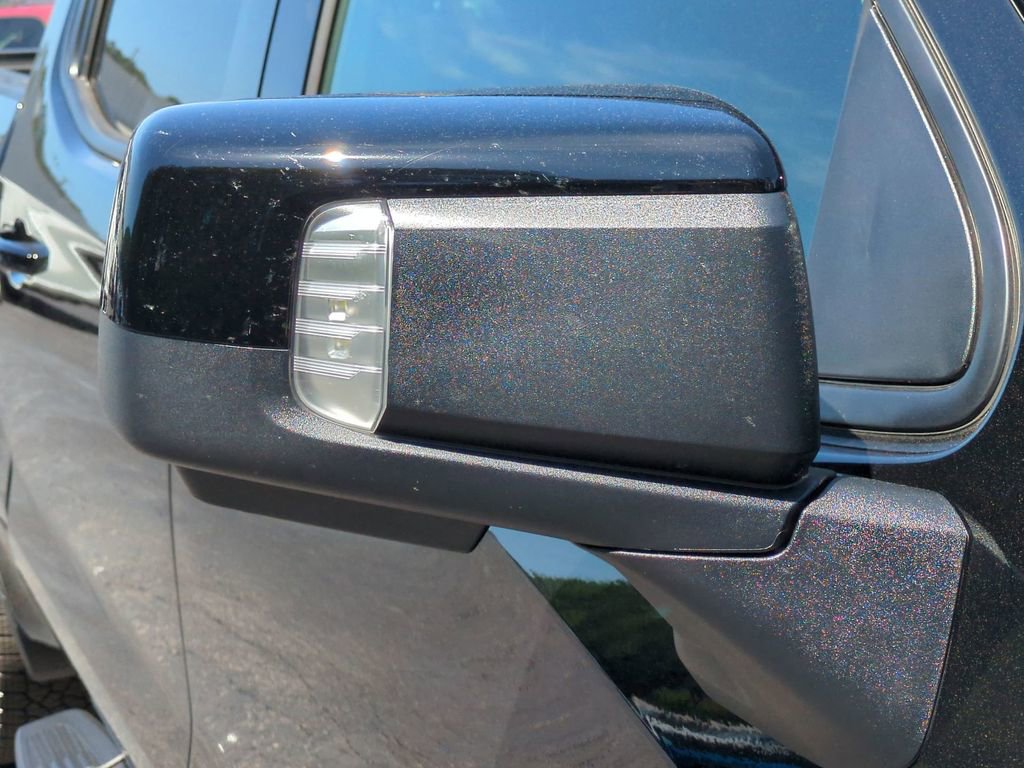 Used 2026 GMC Sierra 1500 Elevation w/ Elevation Premium Package AWD/4WD image 14