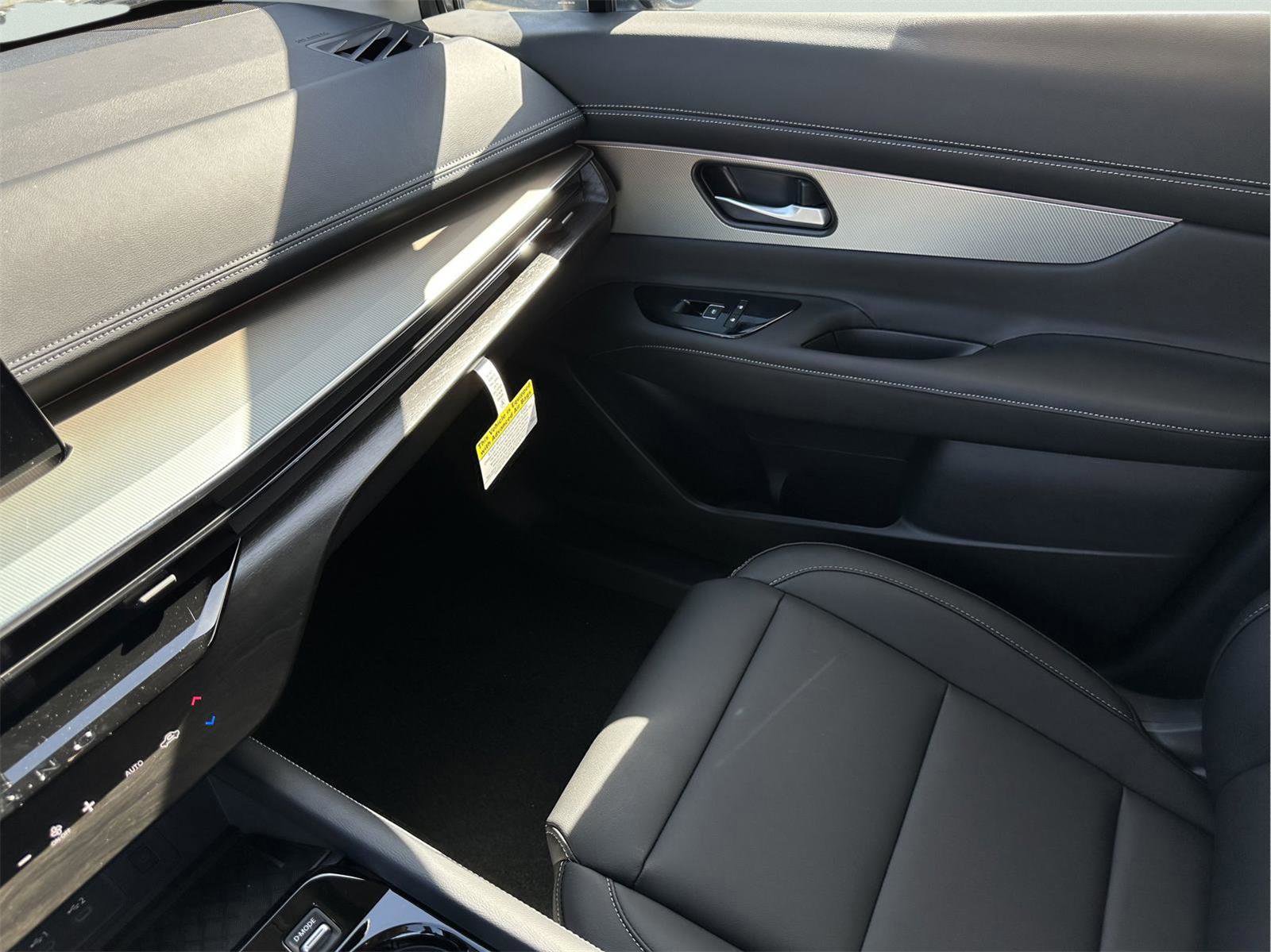 New 2025 Nissan Murano SL image 21