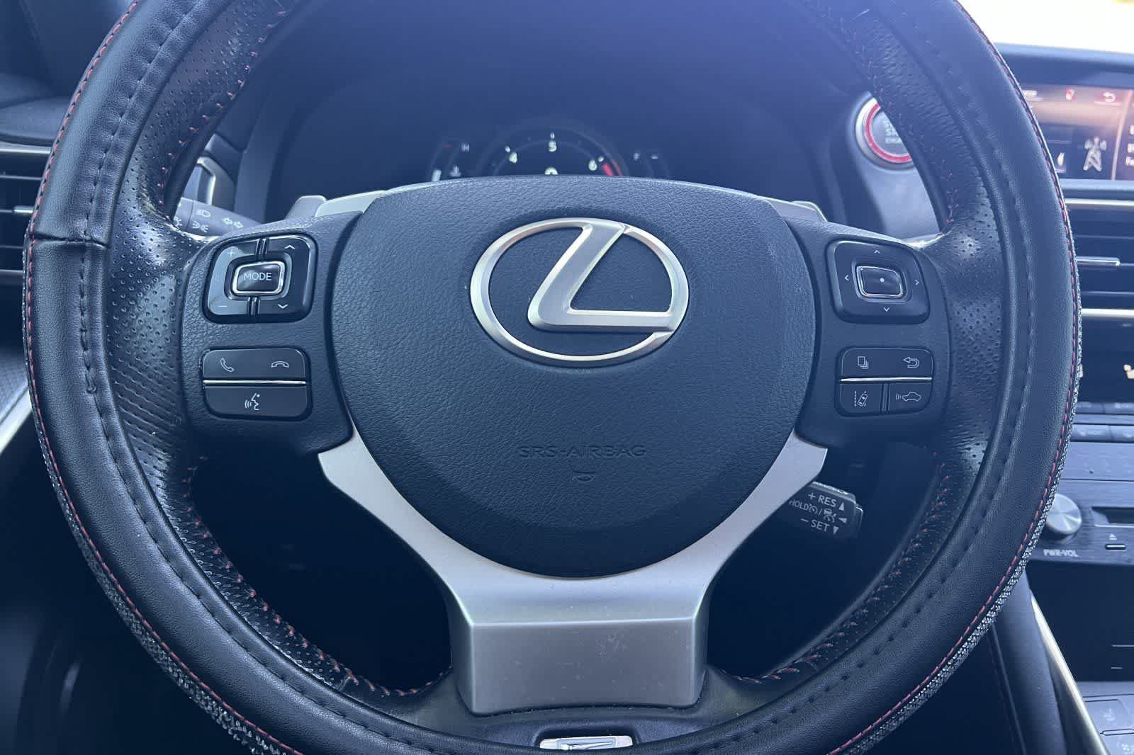 Used 2018 Lexus IS 300 F Sport RWD image 25