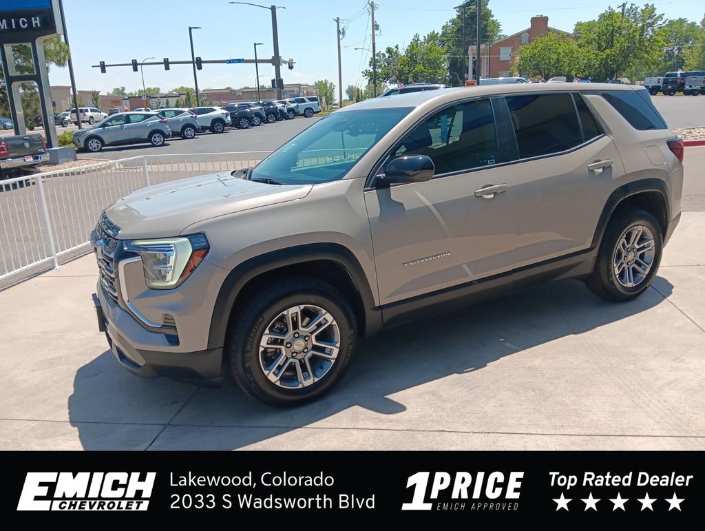 Used 2025 GMC Terrain Elevation AWD/4WD image 1