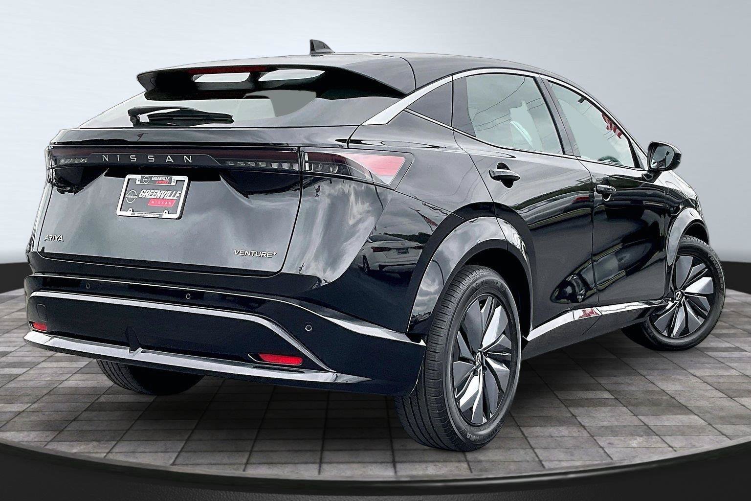 Certified 2023 Nissan Ariya FWD image 13
