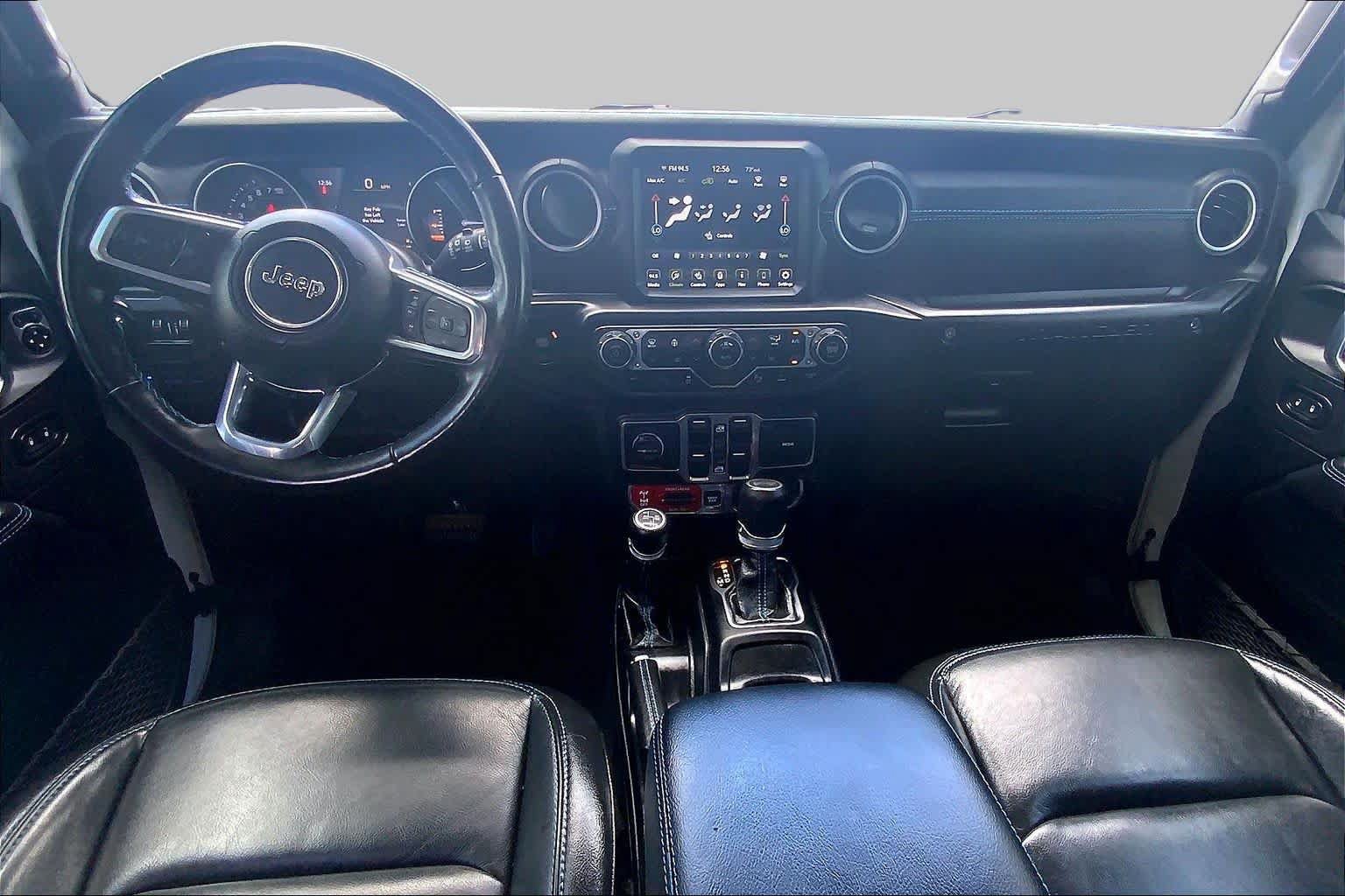 Used 2021 Jeep Wrangler Unlimited Rubicon 4xe w/ Cold Weather Group AWD/4WD image 16