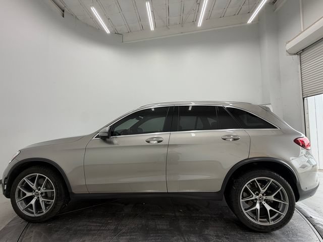 Used 2021 Mercedes-Benz GLC 300 image 15