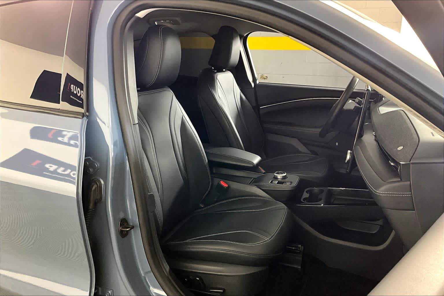 Used 2024 Ford Mustang Mach-E Premium image 8