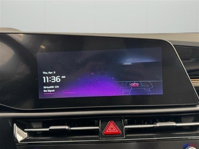 Used 2023 Kia Niro EX FWD image 25