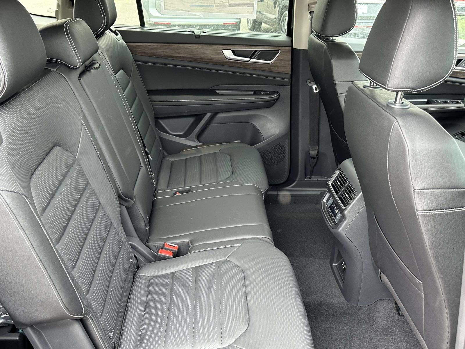 New 2026 Volkswagen Atlas SEL AWD/4WD image 15