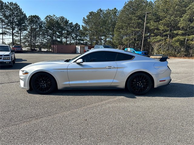 Used 2019 Ford Mustang Coupe image 4