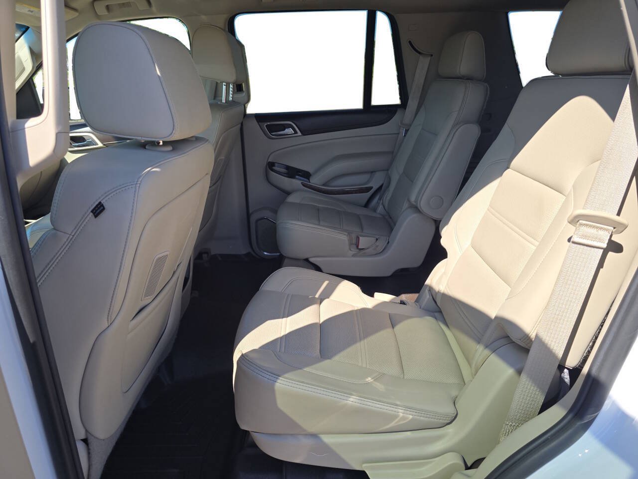 Used 2015 GMC Yukon Denali AWD/4WD image 10
