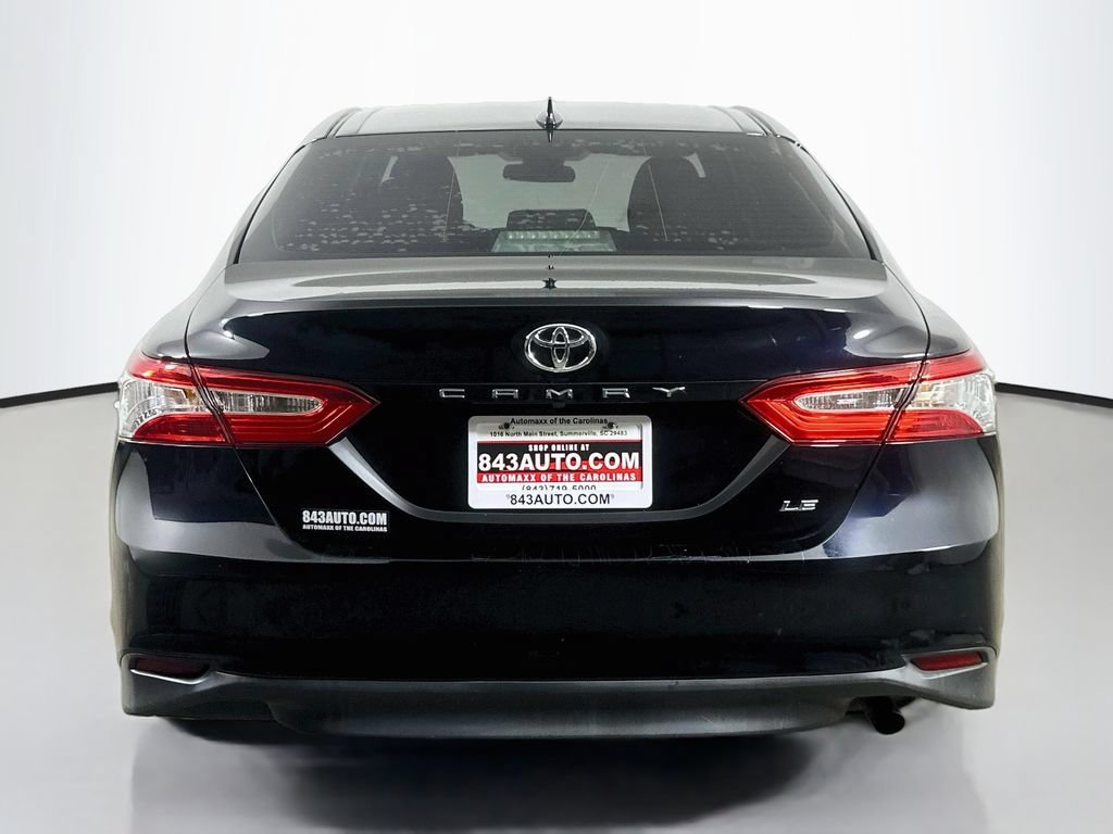 Used 2020 Toyota Camry LE FWD image 6