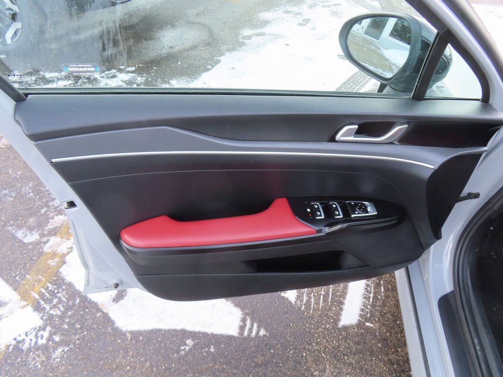 Used 2024 Kia K5 GT-Line w/ GT-Line Premium Package image 25