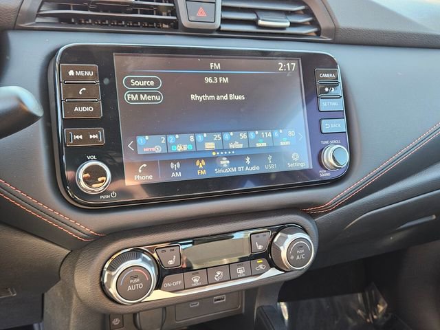 New 2025 Nissan Versa SR w/ Trunk Package FWD image 20
