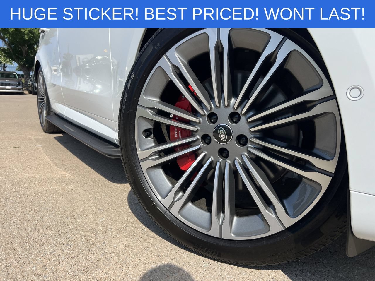 Used 2025 Land Rover Range Rover Sport Dynamic SE AWD/4WD image 6