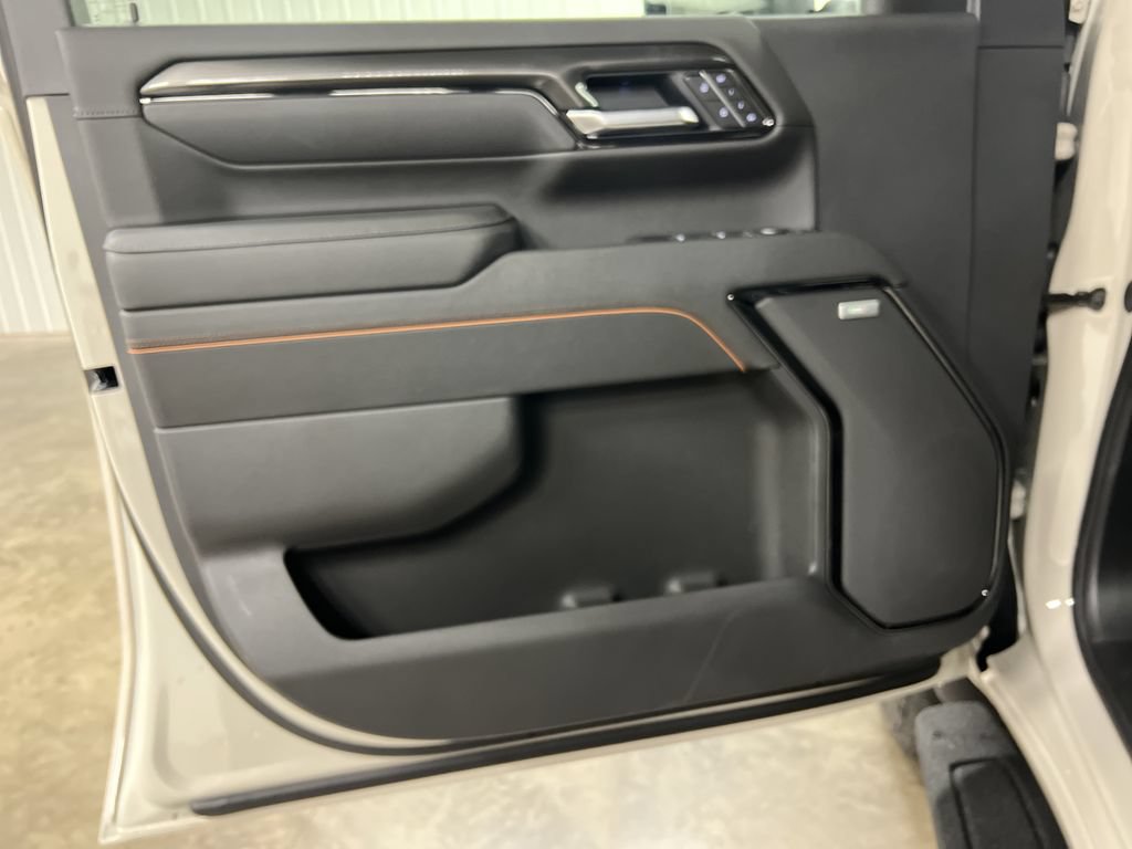New 2026 GMC Sierra 2500 AT4 w/ AT4 Premium Plus Package AWD/4WD image 15