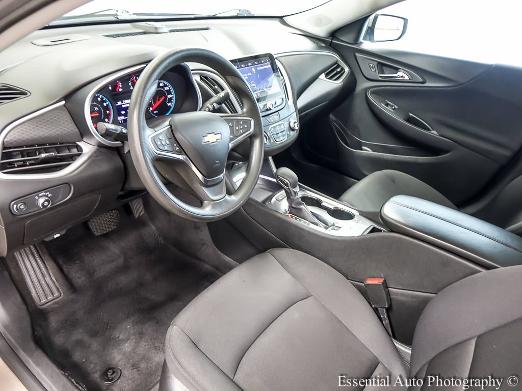 Used 2024 Chevrolet Malibu LT FWD image 10