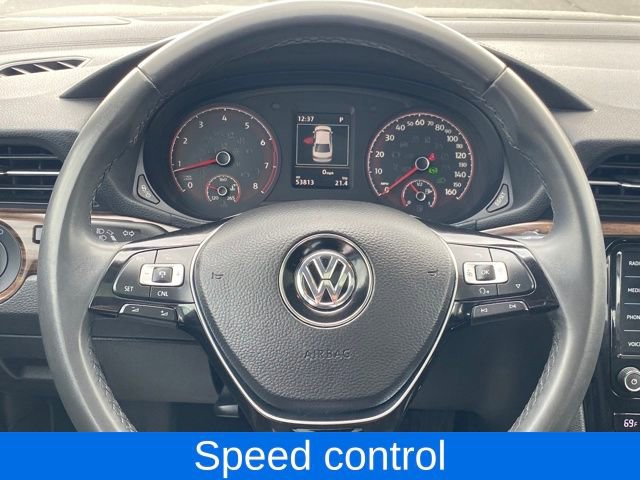 Used 2022 Volkswagen Passat 2.0T image 8