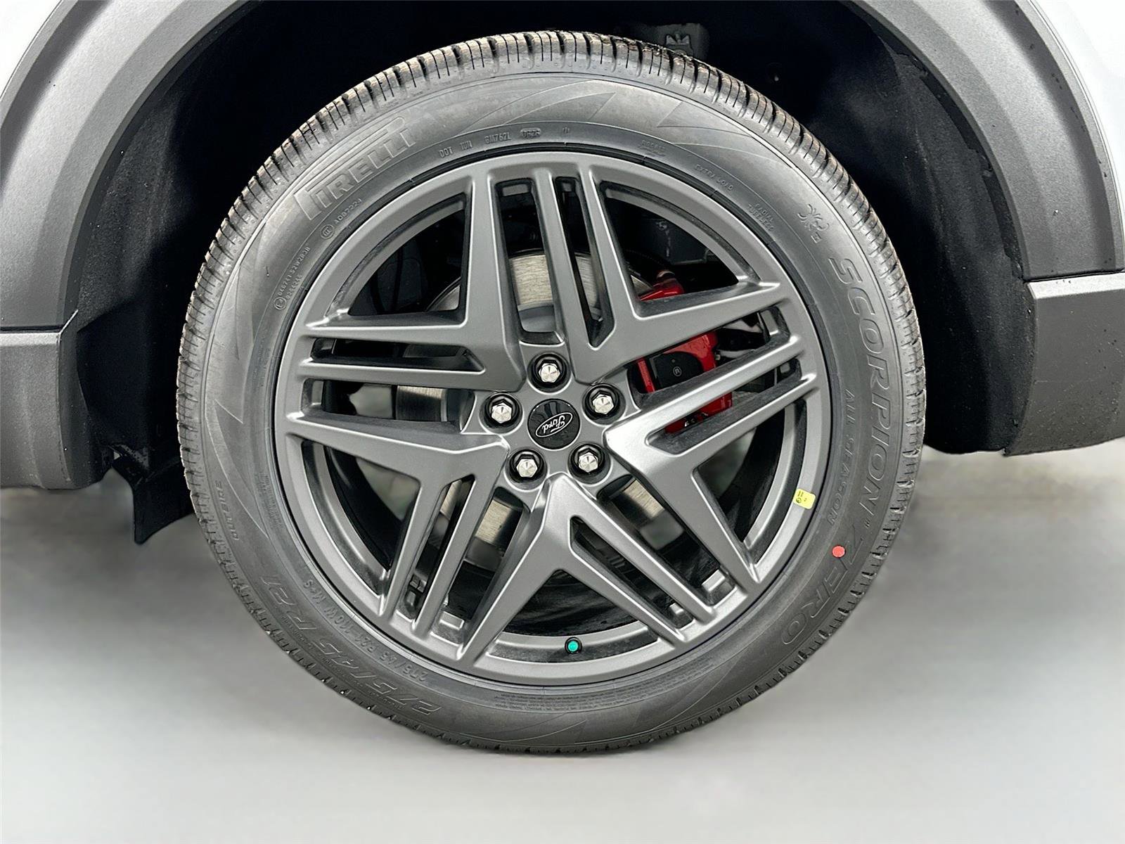 New 2026 Ford Explorer ST w/ Sun And Sound Package image 32