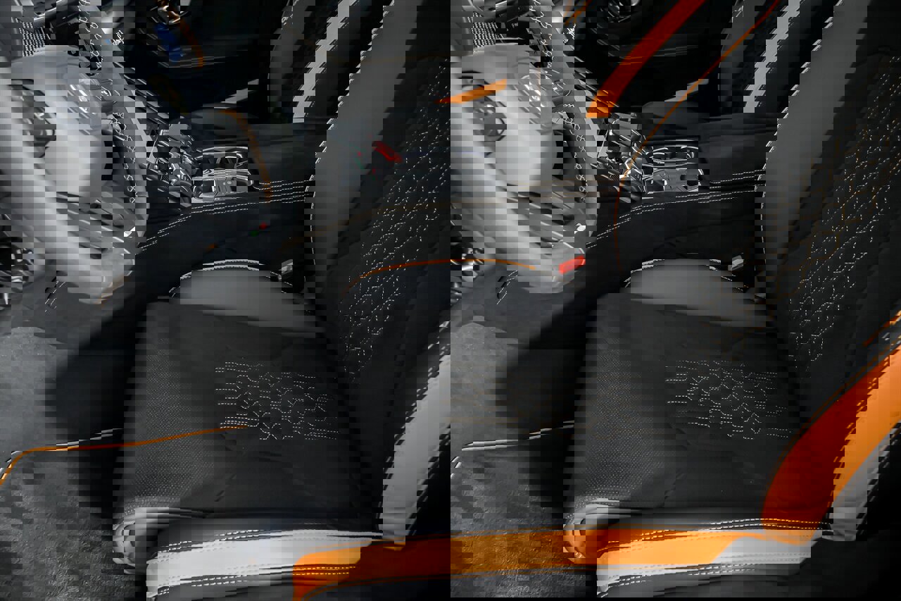 Used 2024 Lamborghini Urus Performante image 23