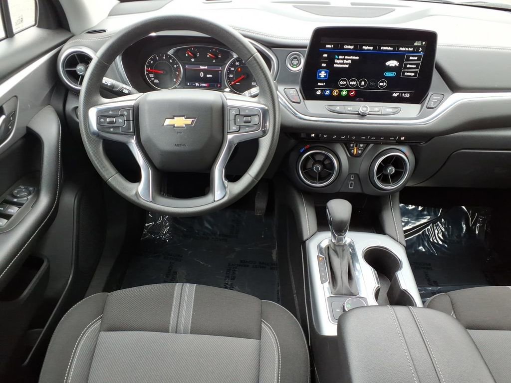 Certified 2023 Chevrolet Blazer LT image 9