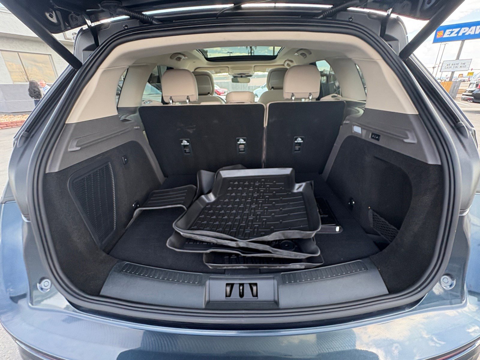 Used 2020 Lincoln Corsair Reserve w/ Equipment Group 201A image 16