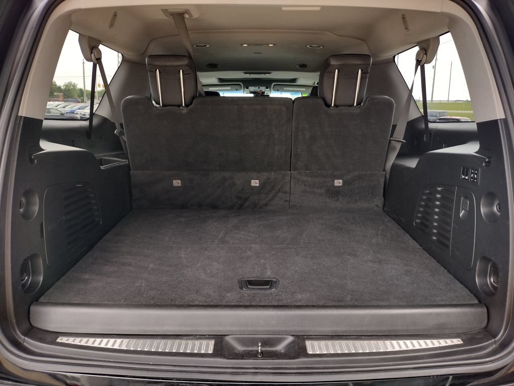 Used 2019 Cadillac Escalade ESV Luxury AWD/4WD image 12