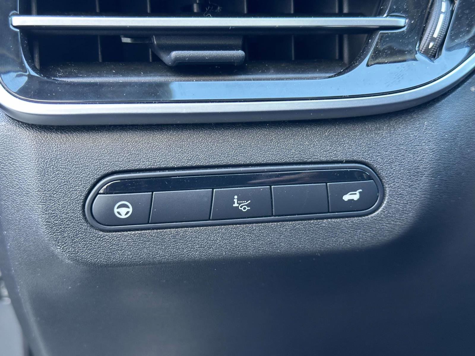 Used 2025 INFINITI QX60 Sensory w/ Vision Package image 23