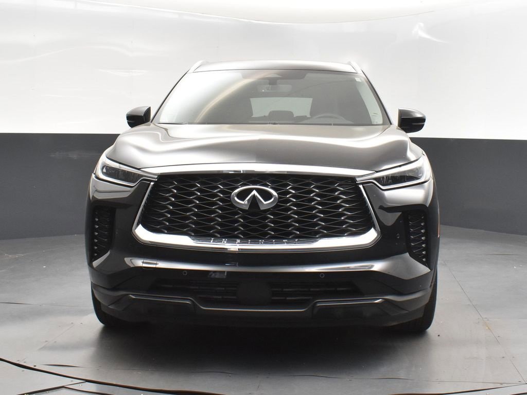 Certified 2025 INFINITI QX60 Luxe image 10
