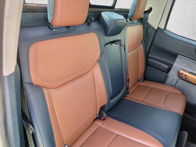 Used 2022 Ford Maverick Lariat w/ Lariat Luxury Package image 18