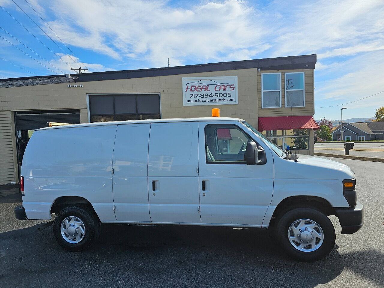 Used 2014 Ford E-250 and Econoline 250 w/ Commercial Cargo Van Package RWD image 2