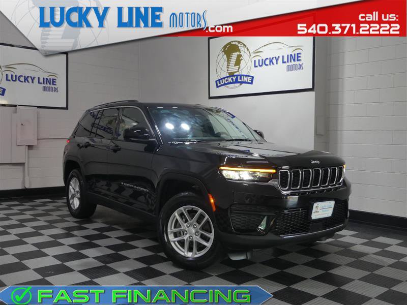 Used 2023 Jeep Grand Cherokee Laredo w/ Luxury Tech Group I