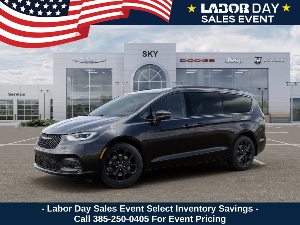 New 2026 Chrysler Pacifica Limited w/ S Appearance Package AWD/4WD image 2