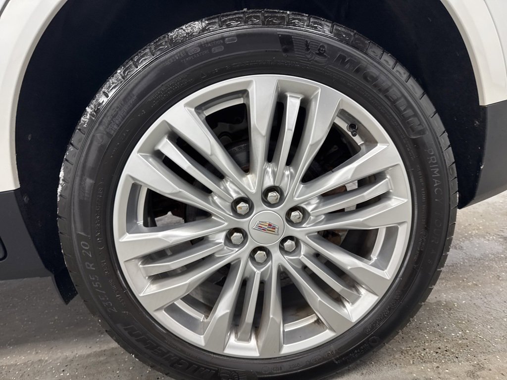 Used 2017 Cadillac XT5 Platinum image 5