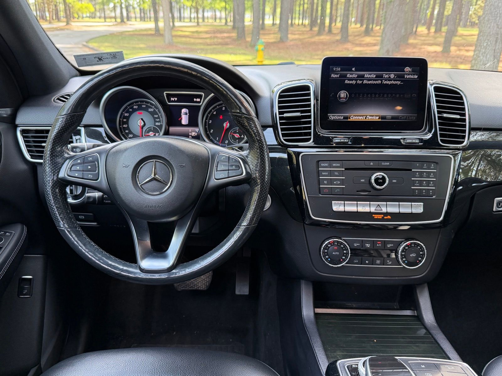 Used 2017 Mercedes-Benz GLE 350 4MATIC image 3