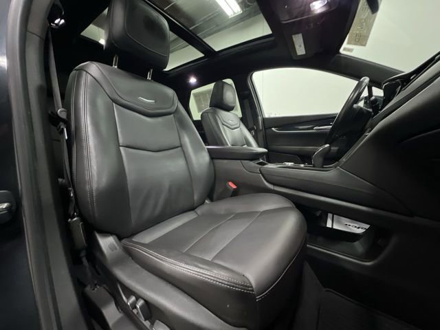 Certified 2023 Cadillac XT5 Premium Luxury AWD/4WD image 29