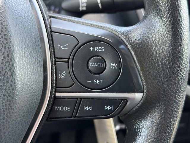 Used 2022 Toyota Camry LE FWD image 23