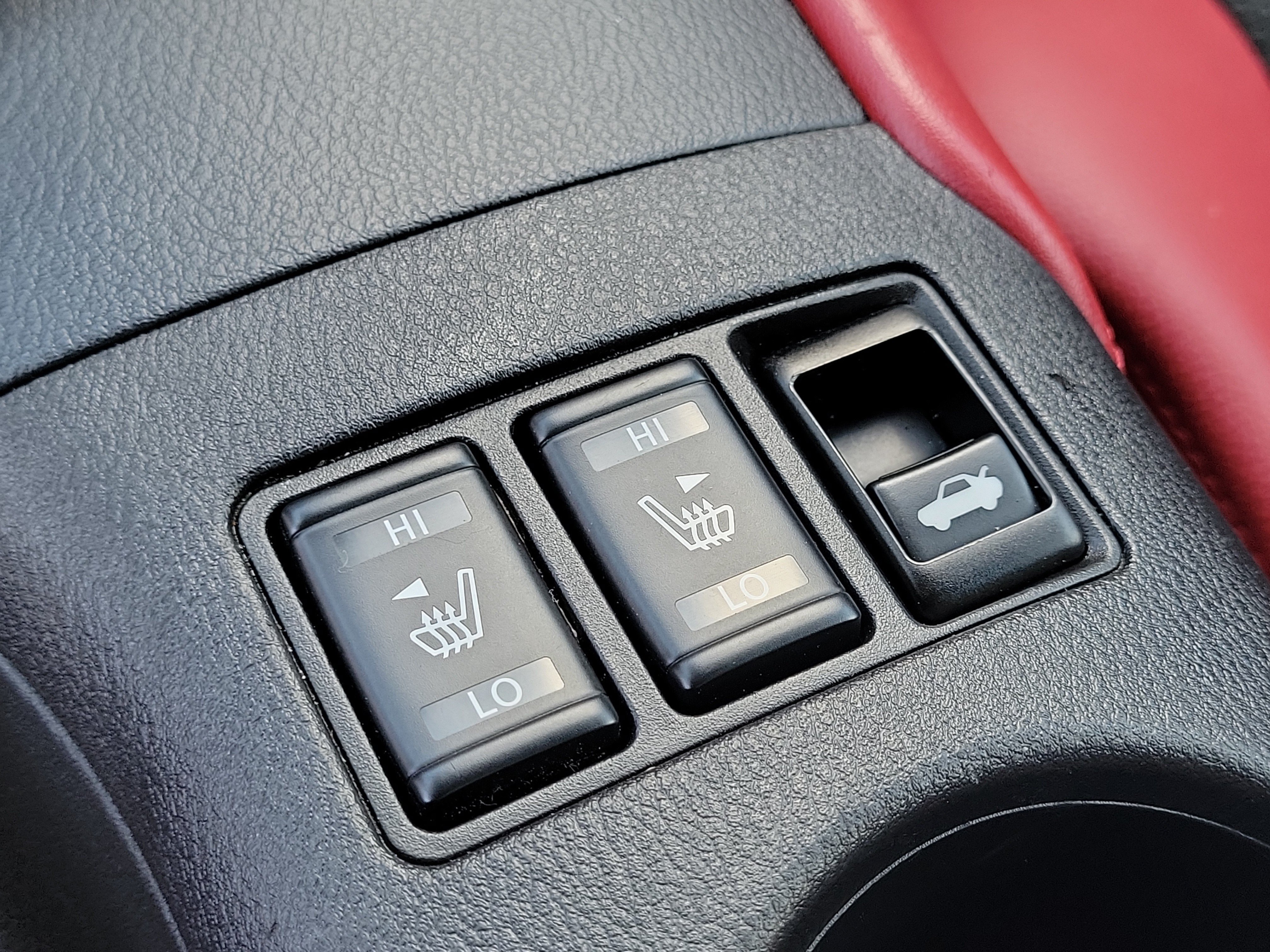 Certified 2024 Nissan Z Performance w/ Floor Mat Package RWD image 22