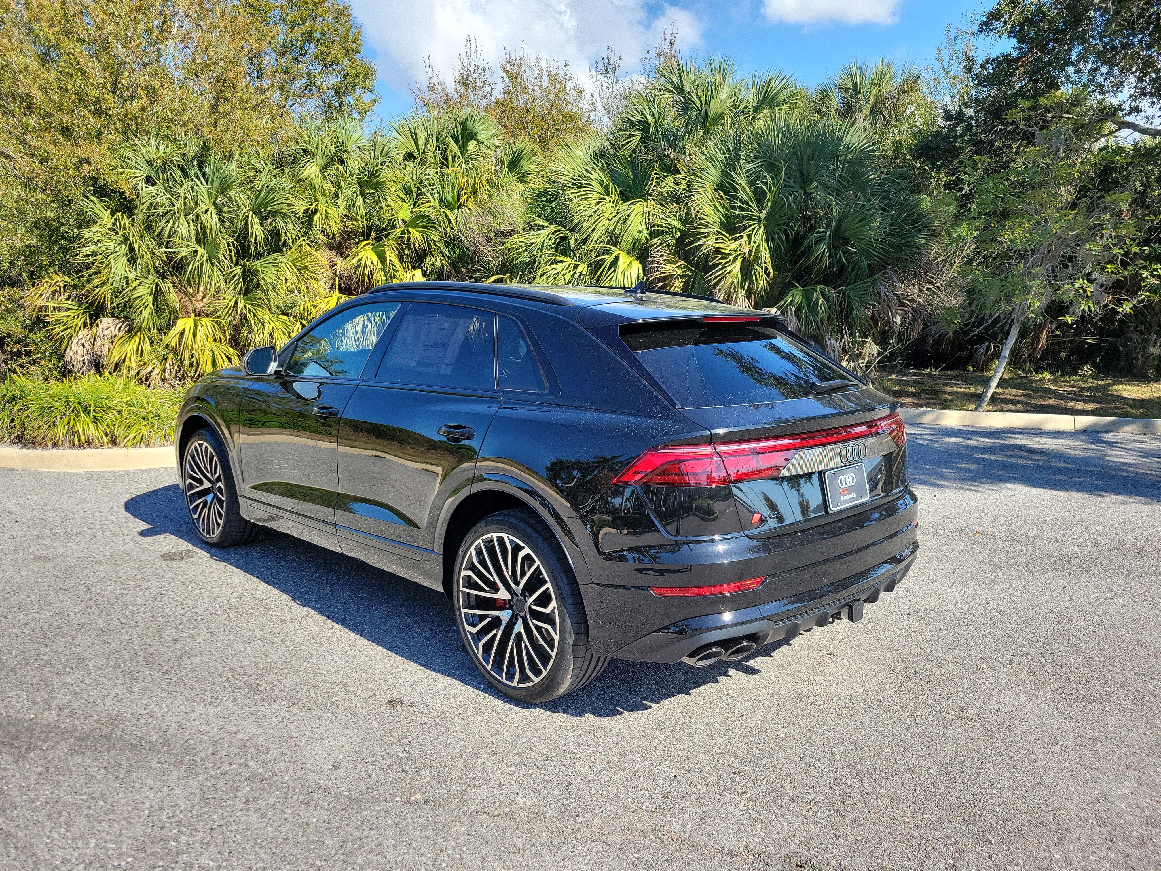 New 2026 Audi SQ8 Prestige image 6