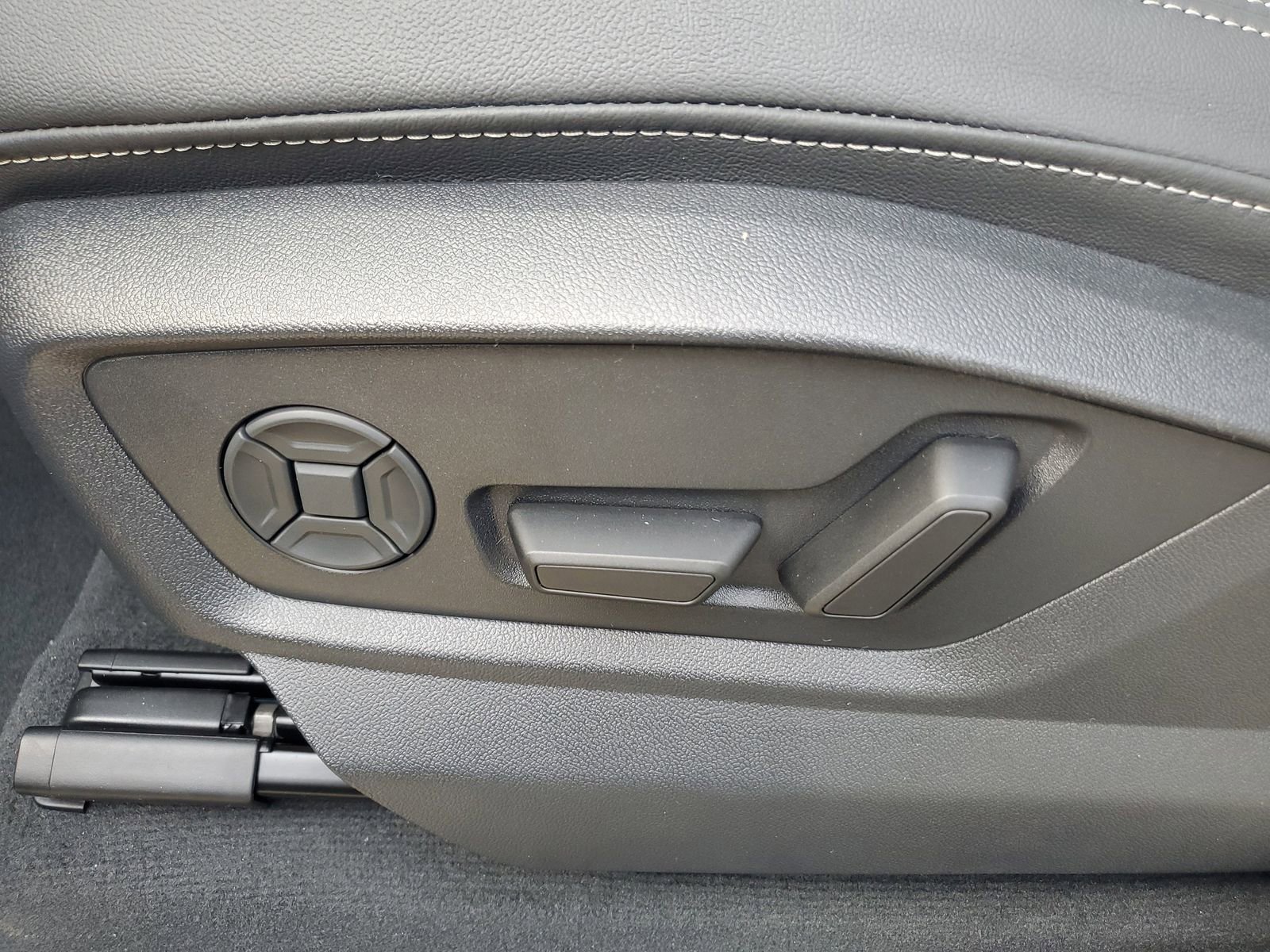 New 2026 Audi Q8 Premium Plus image 22