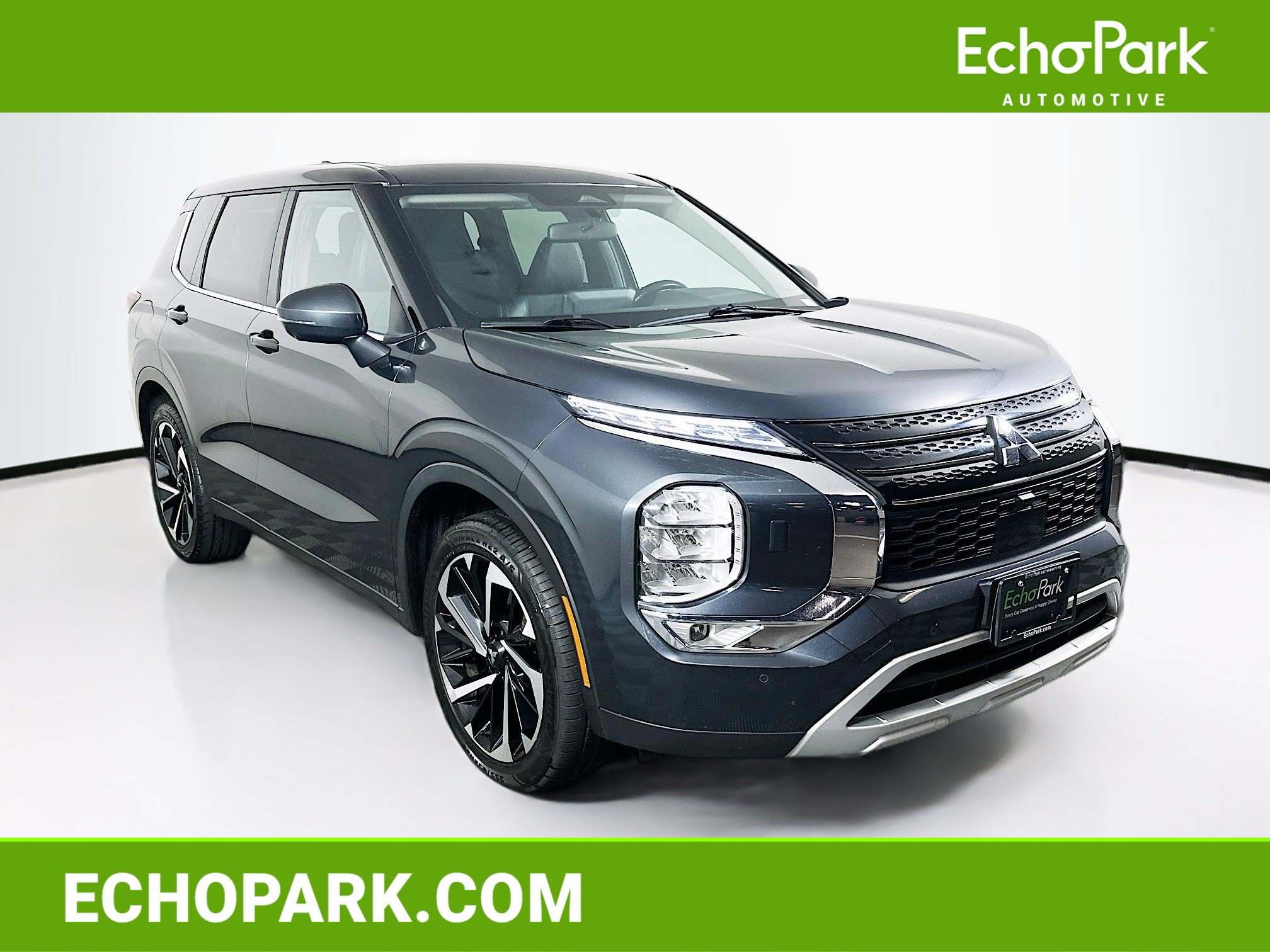 Used 2024 Mitsubishi Outlander SE AWD/4WD image 1