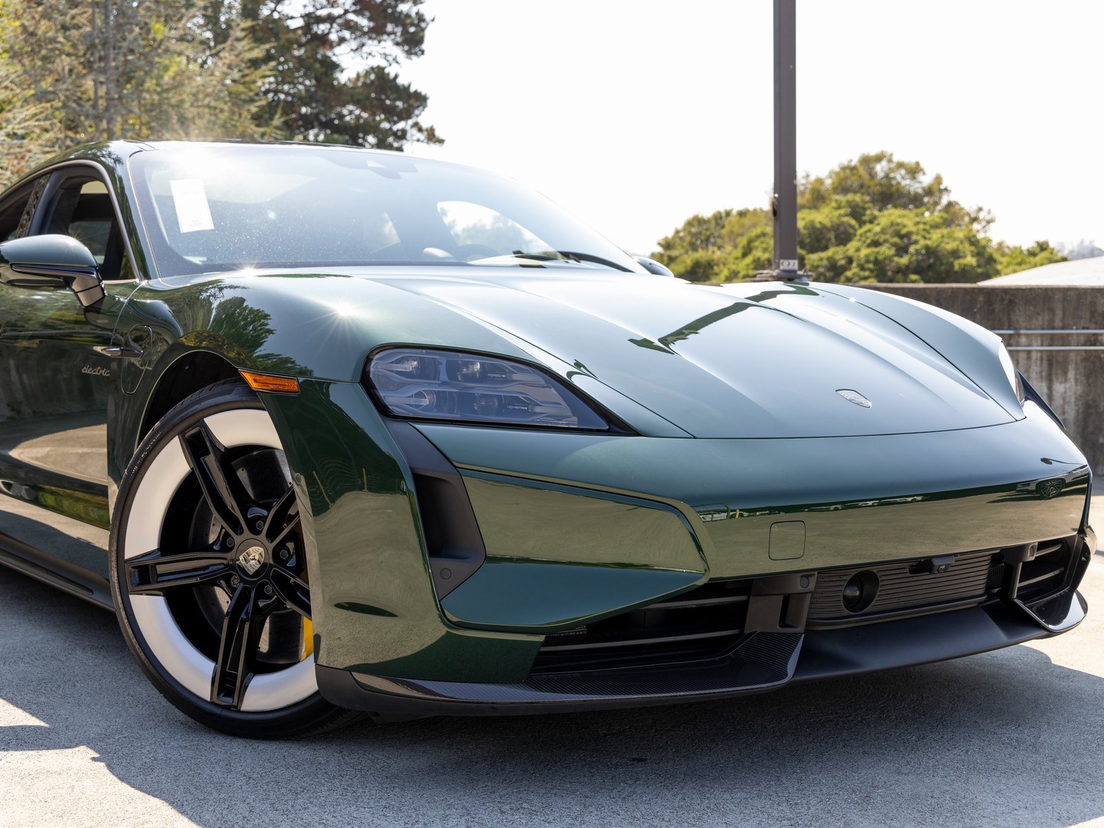 Certified 2025 Porsche Taycan Turbo S image 9