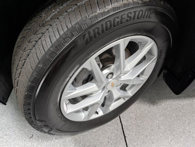 Certified 2024 Chevrolet Equinox LT AWD/4WD image 9