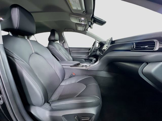 Used 2024 Toyota Camry XLE w/ Cold Weather Package image 28