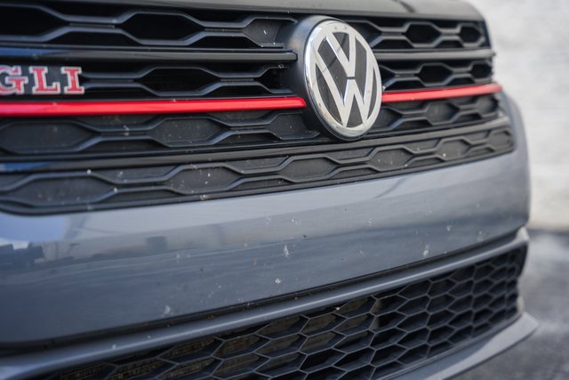 Used 2019 Volkswagen Jetta GLI Autobahn image 11
