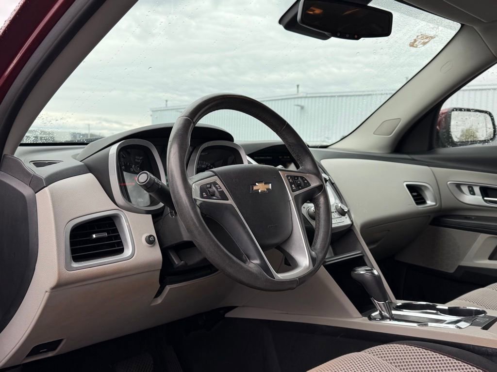 Used 2016 Chevrolet Equinox LT w/ Convenience Package image 11