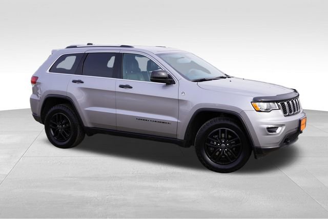 Certified 2020 Jeep Grand Cherokee Laredo w/ Quick Order Package 2BN North image 3