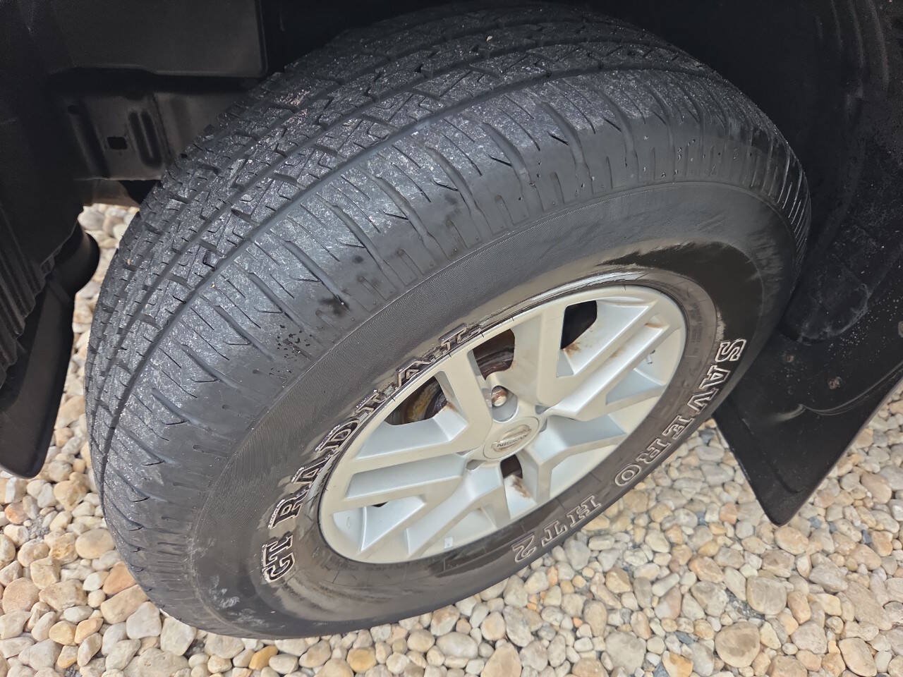 Used 2015 Nissan Frontier SV AWD/4WD image 10