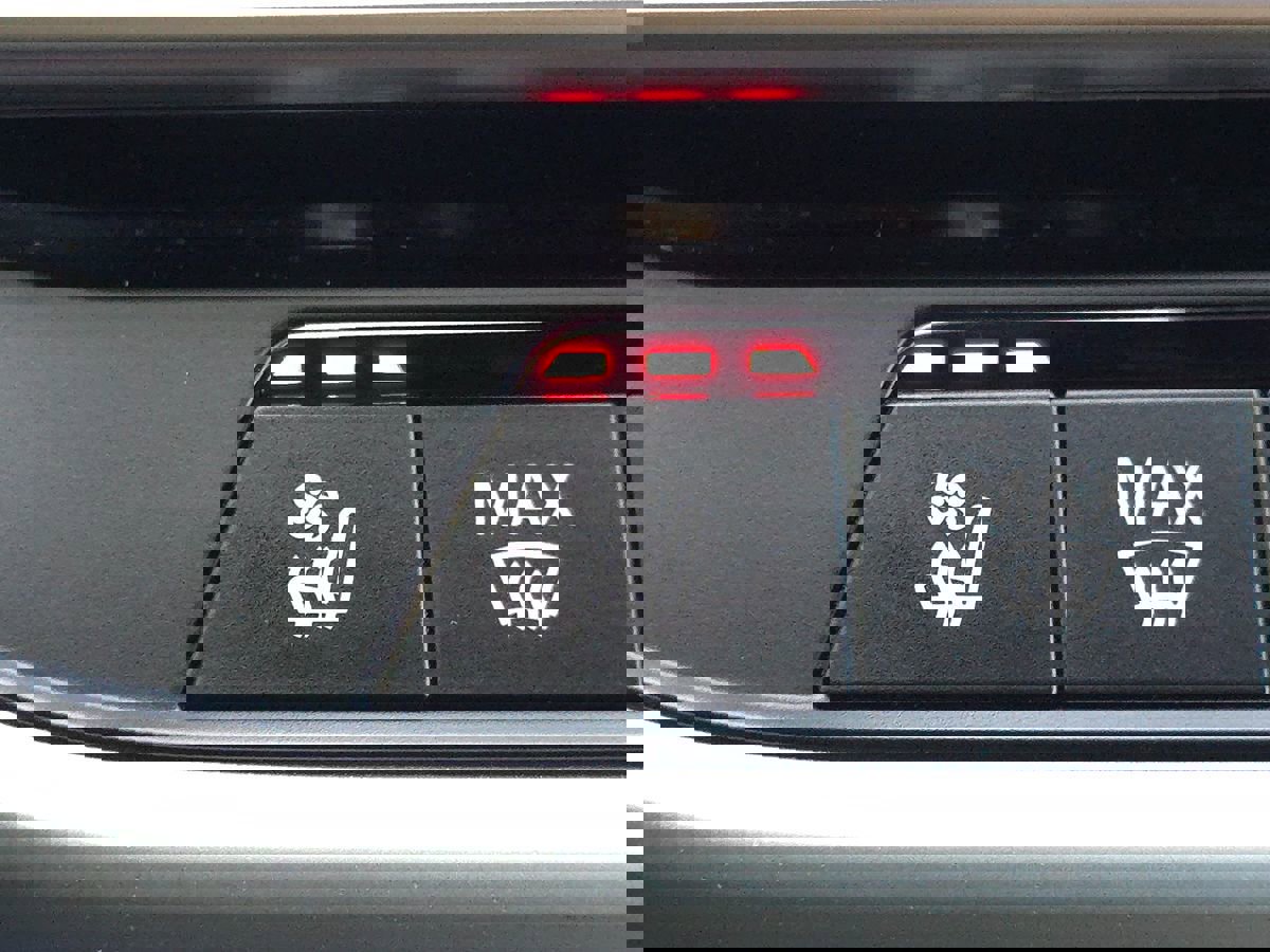 Used 2021 BMW X5 sDrive40i w/ M Sport Package image 60