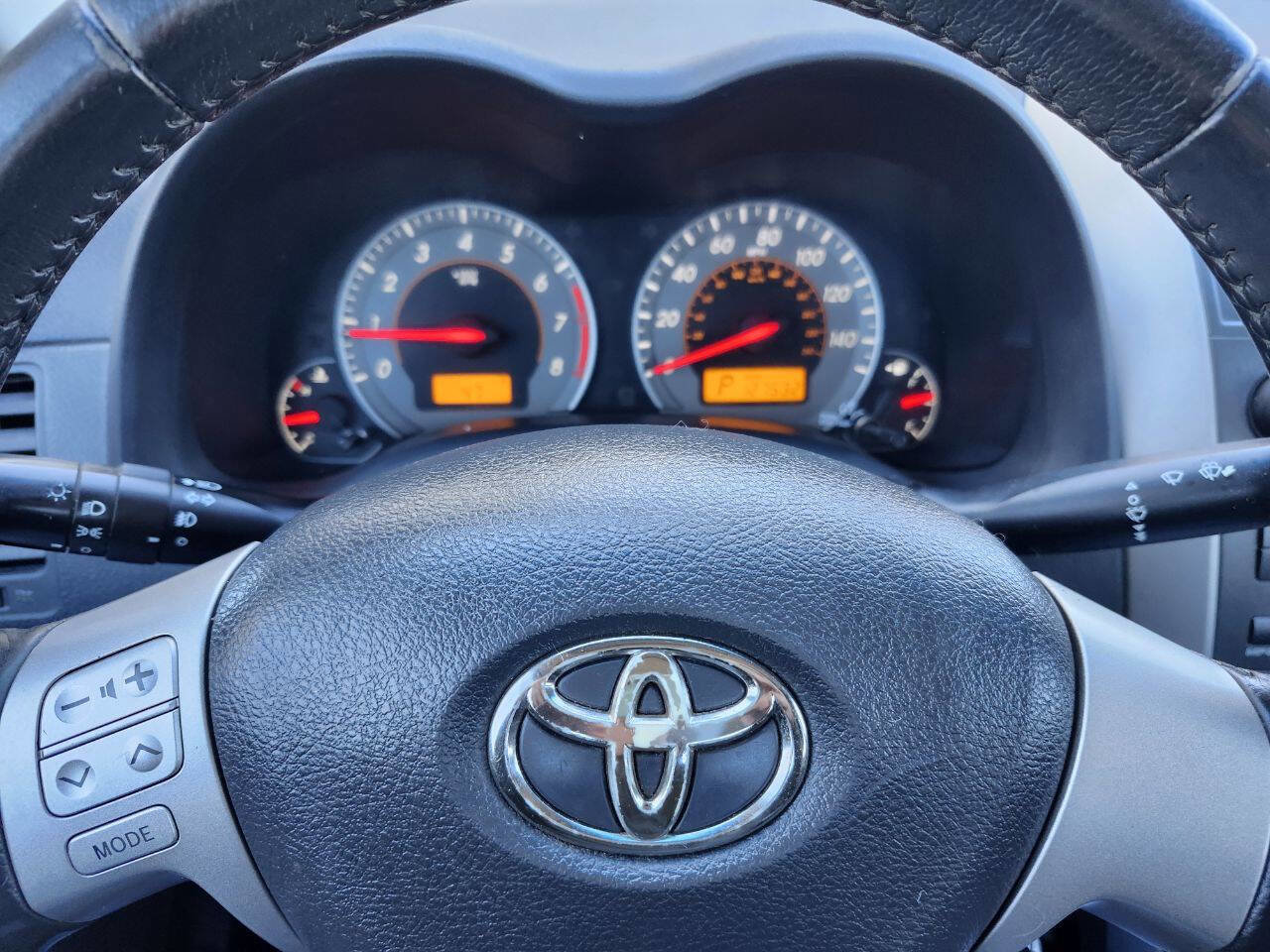 Used 2010 Toyota Corolla S image 11