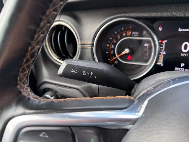Used 2021 Jeep Gladiator Overland AWD/4WD image 16