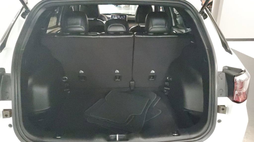 Used 2023 Jeep Compass Altitude image 10